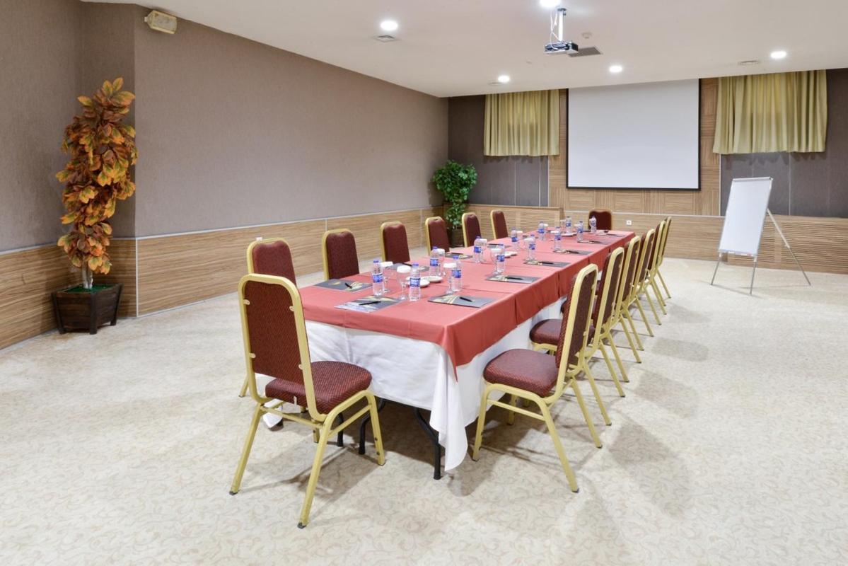 Anadolu Hotels Esenboga Thermal Bagian luar foto